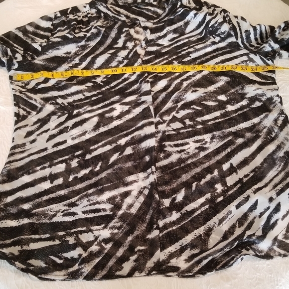 mandy Evans semi sheer blouse - Picture 4 of 7